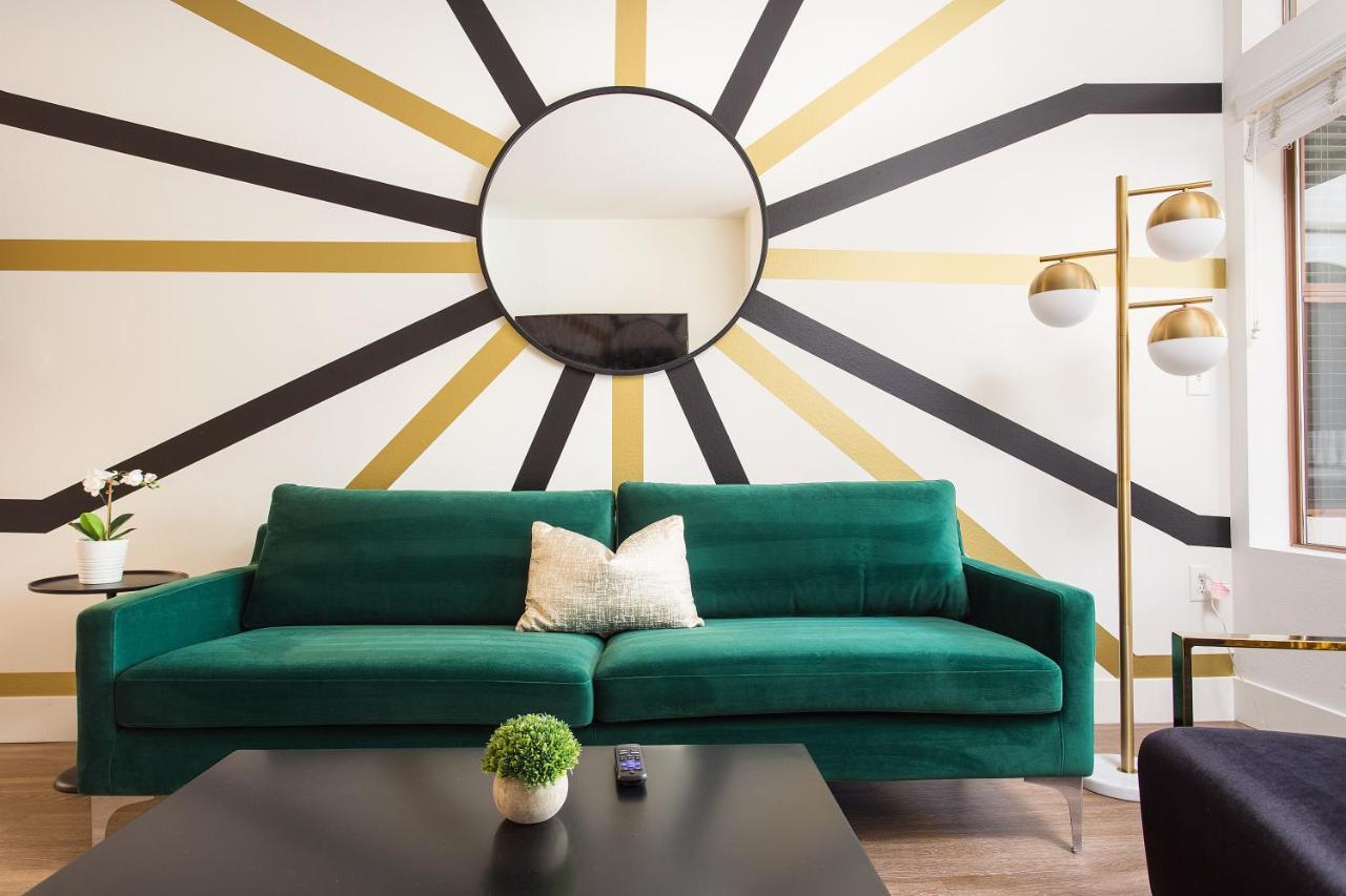 Westwood Luxury Suites 로스앤젤레스 외부 사진