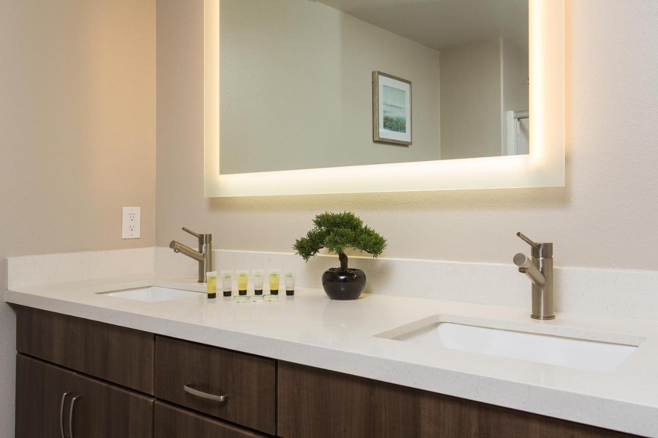 Westwood Luxury Suites 로스앤젤레스 외부 사진