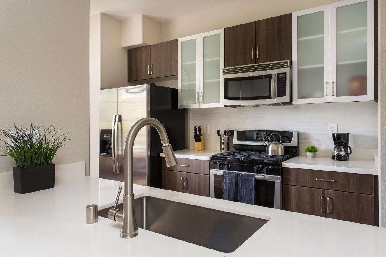 Westwood Luxury Suites 로스앤젤레스 외부 사진