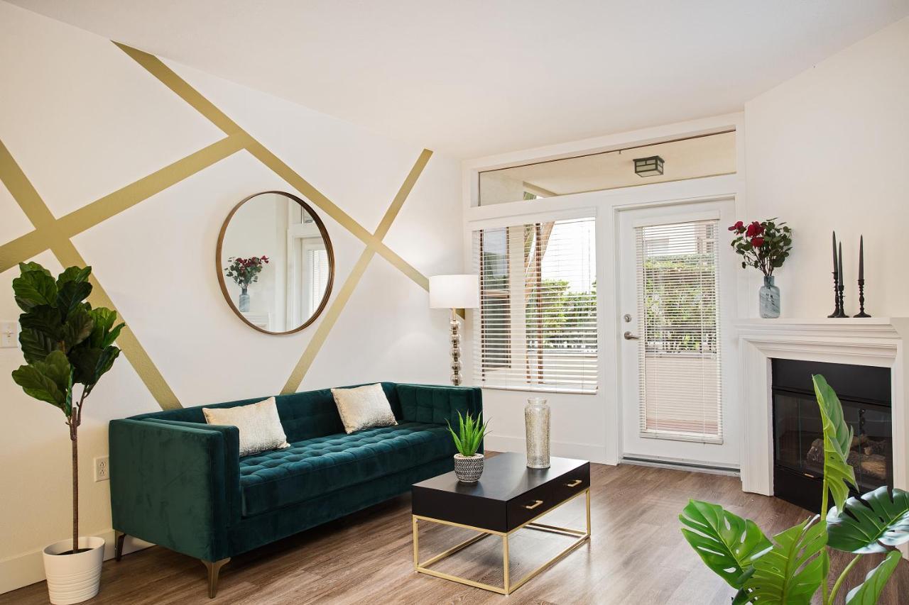 Westwood Luxury Suites 로스앤젤레스 외부 사진