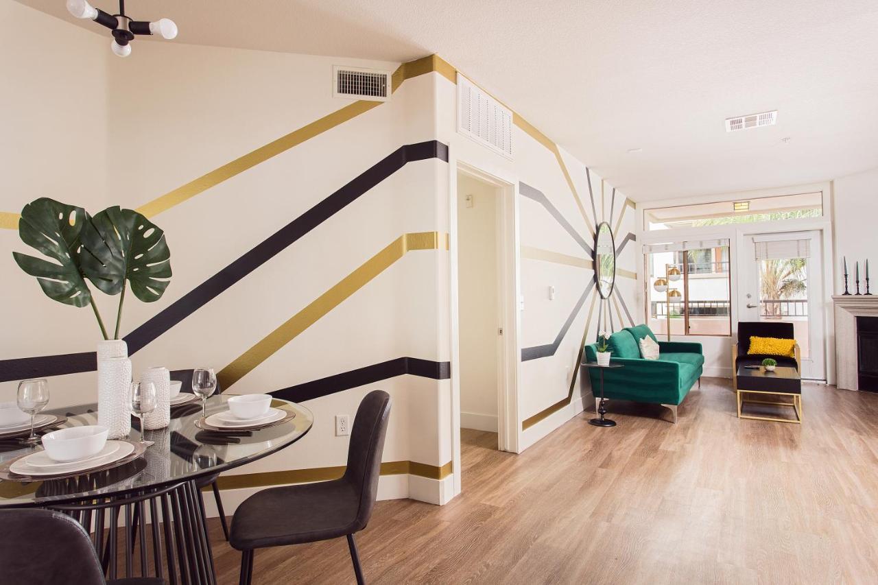 Westwood Luxury Suites 로스앤젤레스 외부 사진