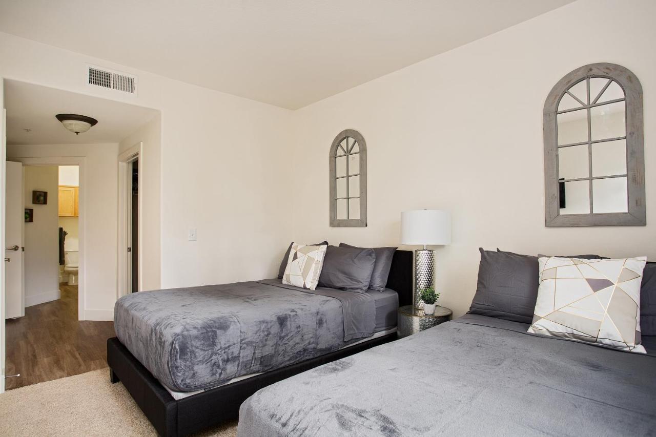 Westwood Luxury Suites 로스앤젤레스 외부 사진
